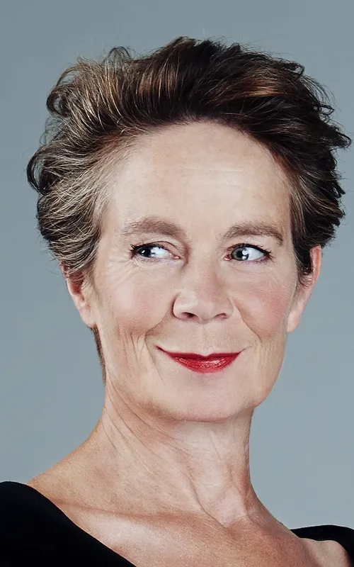 Celia Imrie