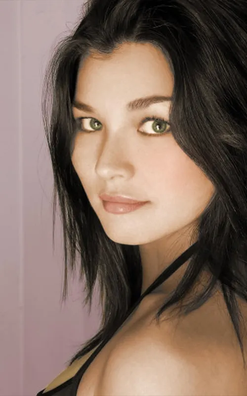 Stephanie Raye