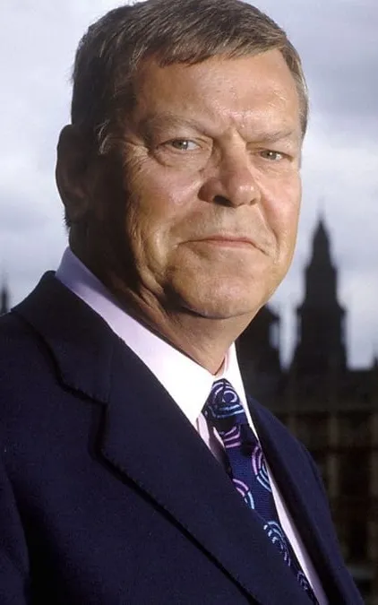 Warren Clarke