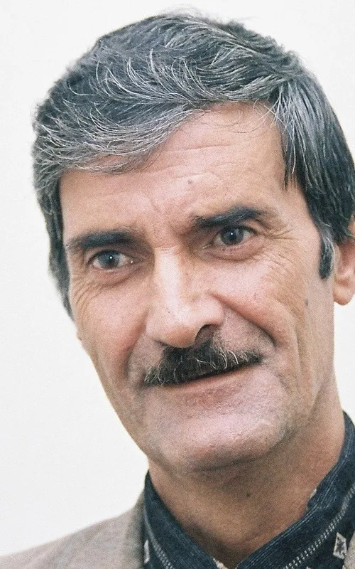 Khanlar Muradov