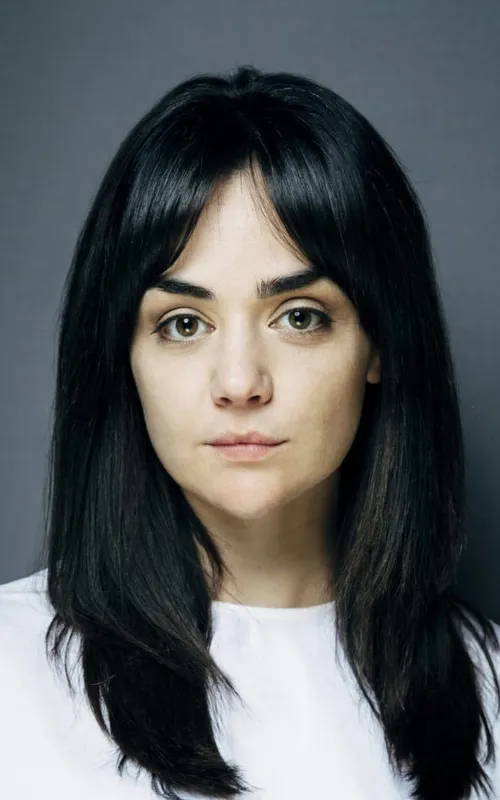 Hayley Squires