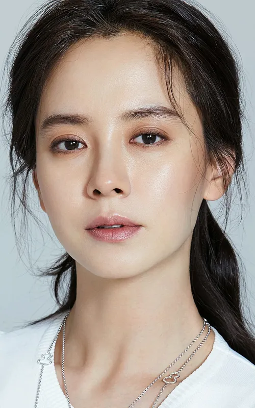 Song Ji-hyo