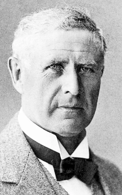 Hjalmar Selander