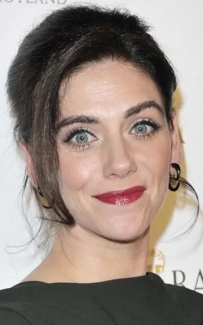 Neve McIntosh