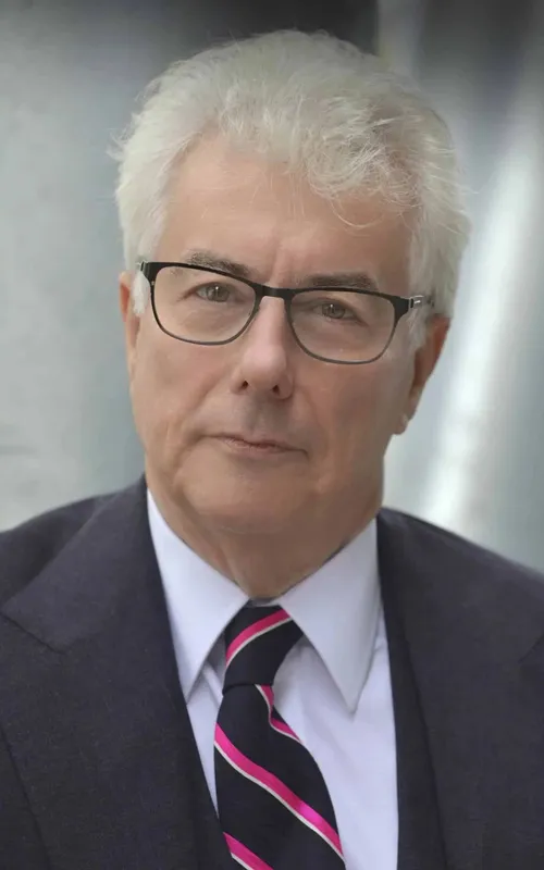 Ken Follett