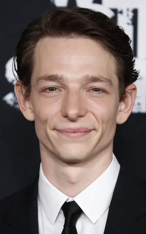 Mike Faist