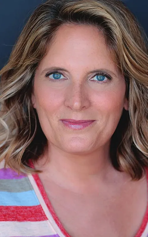 Lesley Wolff