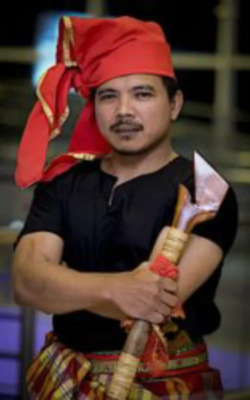 Azlan Komeng