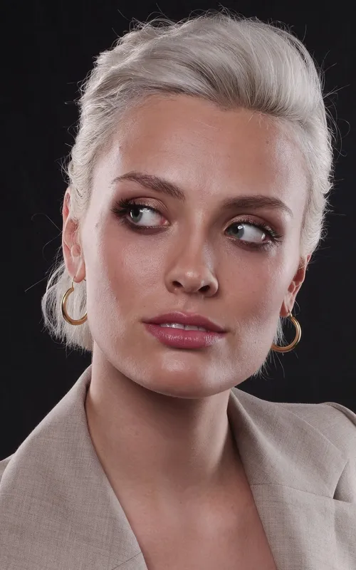 Wallis Day