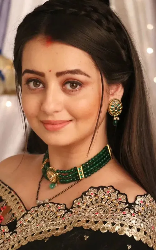 Chahat Pandey