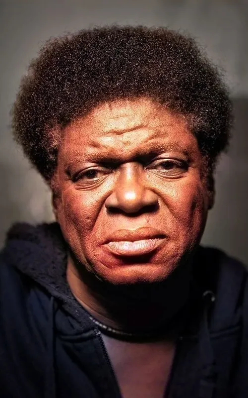 Charles Bradley