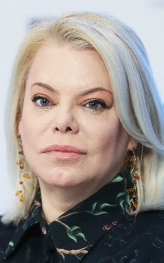 Yana Poplavskaya