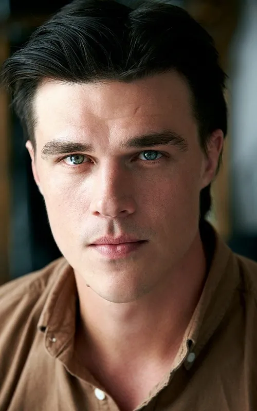 Finn Wittrock