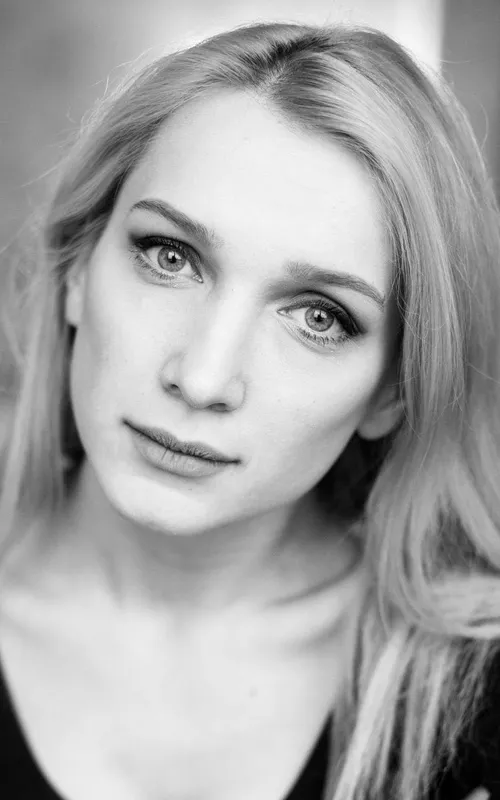 Polina Kutsenko