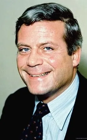 Oliver Reed