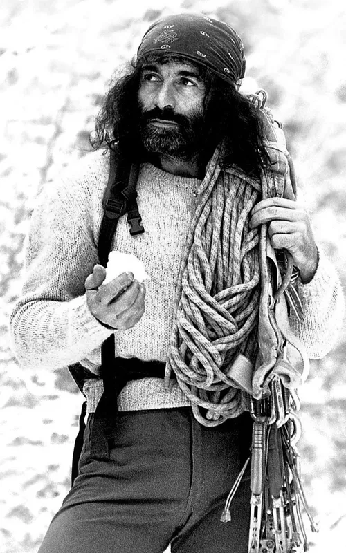 Mauro Corona