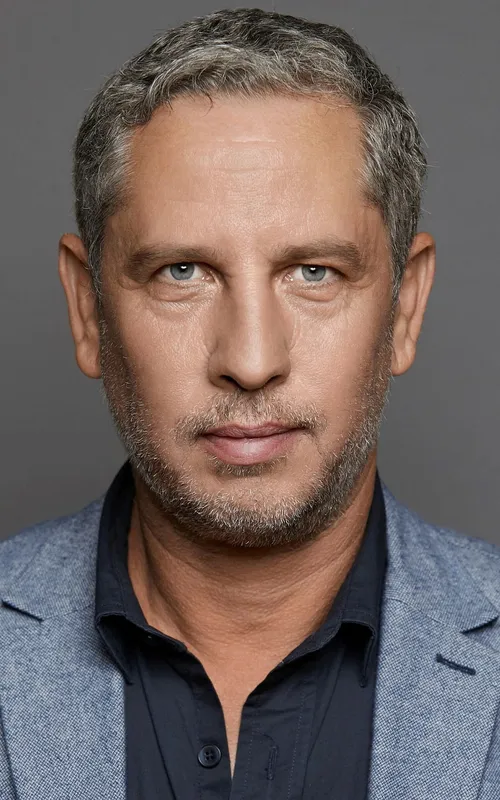 Guillermo Martínez