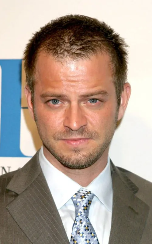 Carmine Giovinazzo