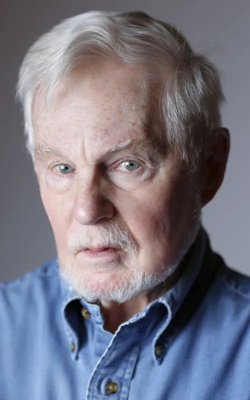 Derek Jacobi