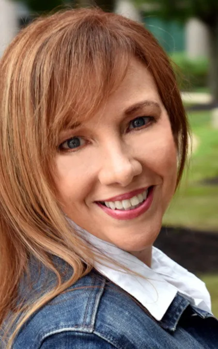 Donnamarie Davis