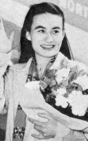 Iwamoto Mari