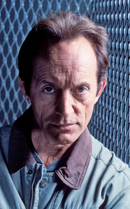 Lance Henriksen