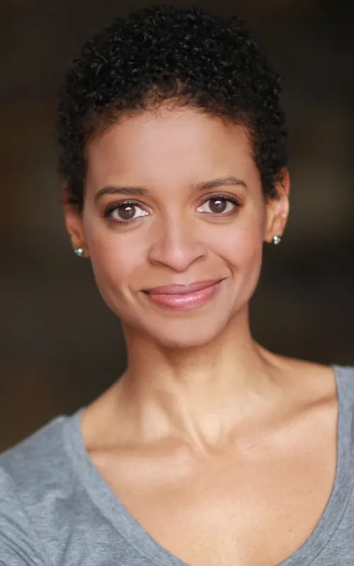 Carmen Gill
