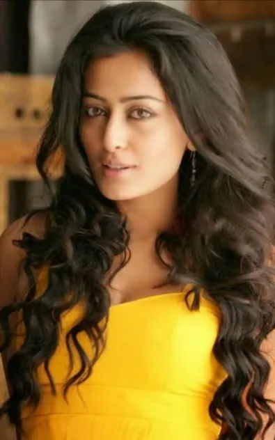 Nidhi Subbaiah