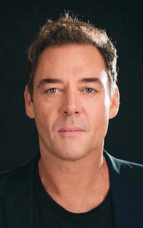 Marton Csokas