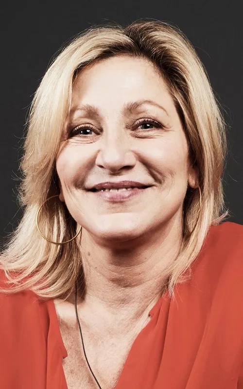 Edie Falco