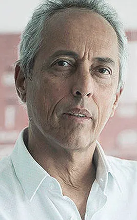 Bob Fernandes