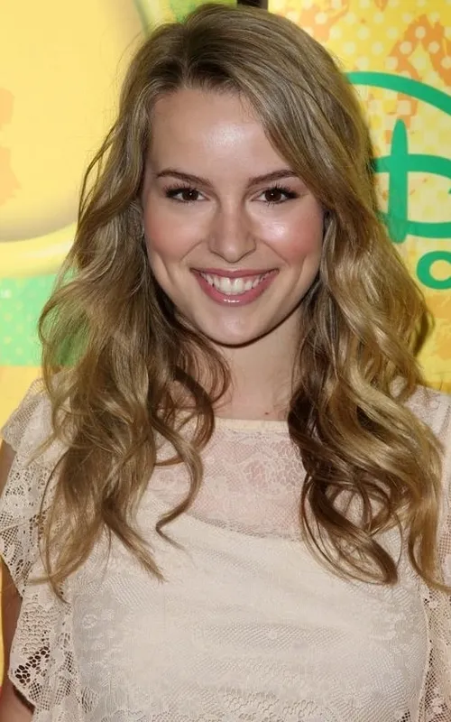 Bridgit Mendler