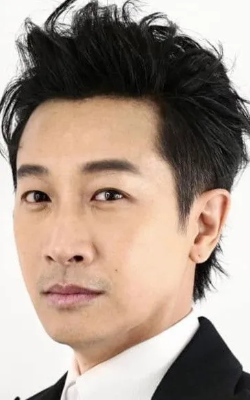 Darren Chiu
