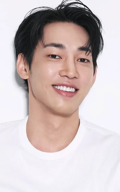 Kang Yoon
