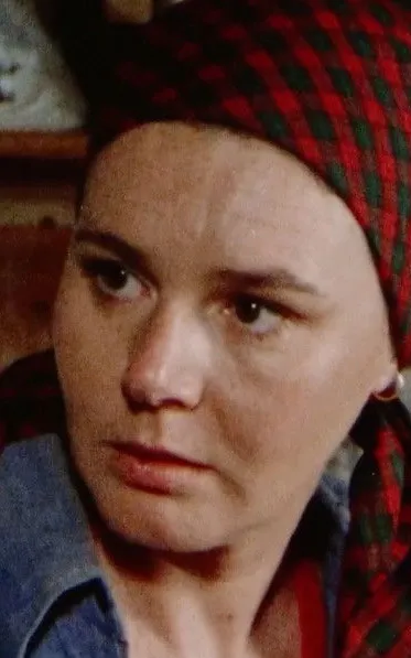 Elizabeth Huddle