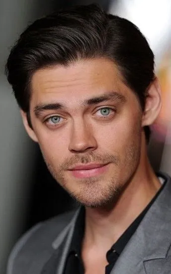 Tom Payne