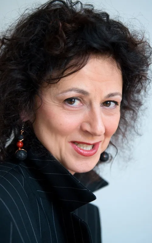 Cornelia Jahr