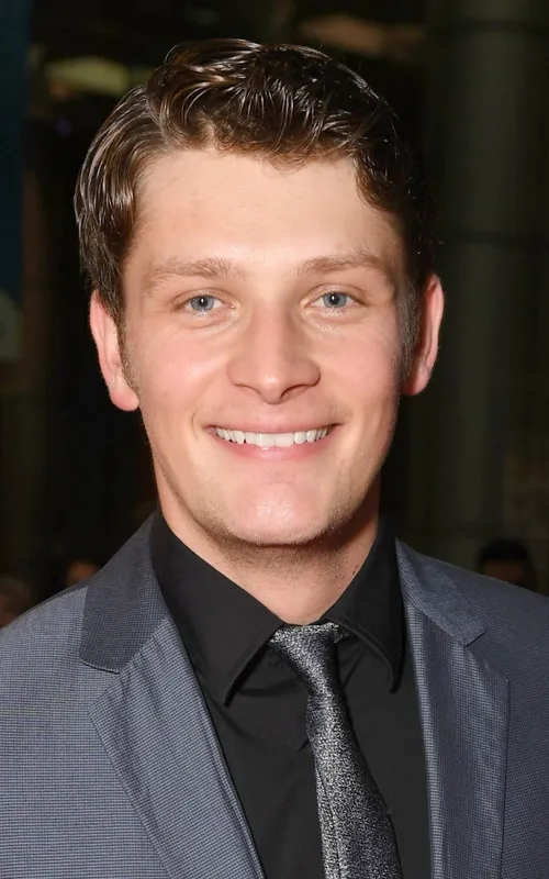 Brett Dier