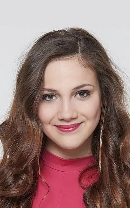 Réti Nóra