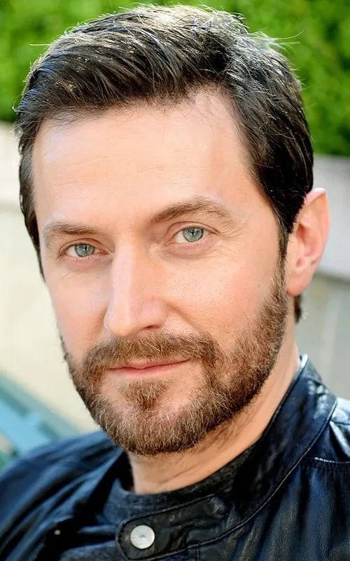 Richard Armitage