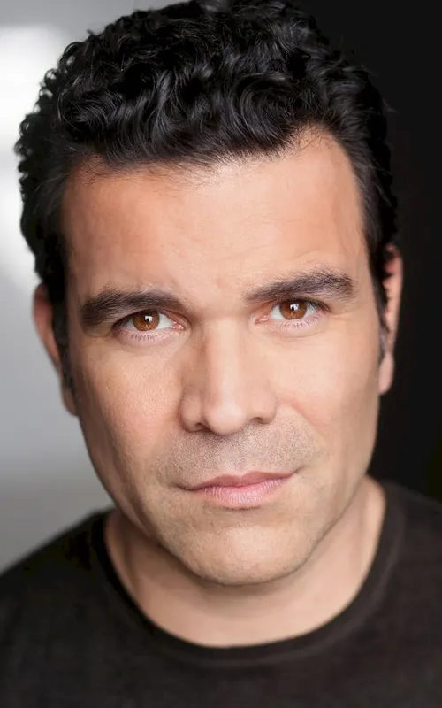 Ricardo Chavira