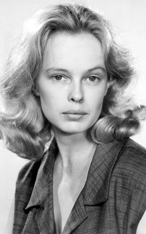 Sandy Dennis