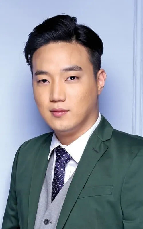 Ryan Bang