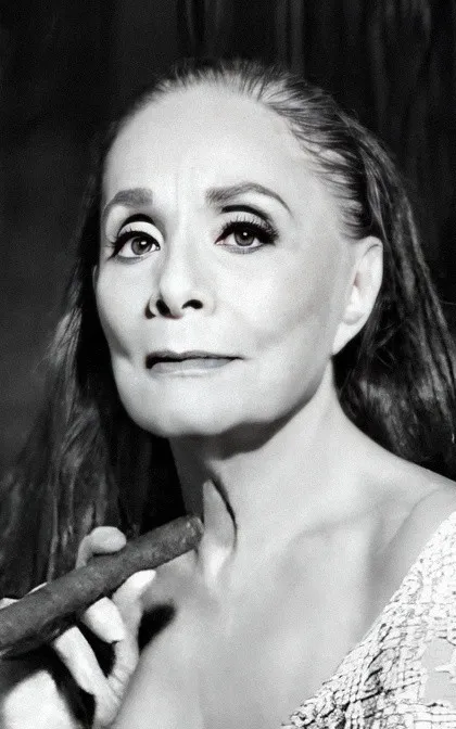 Pilar Pellicer