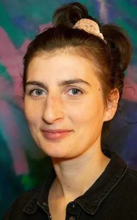 Leonie Minor