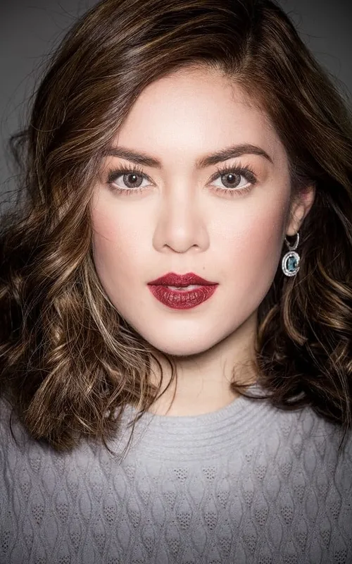 Shaina Magdayao