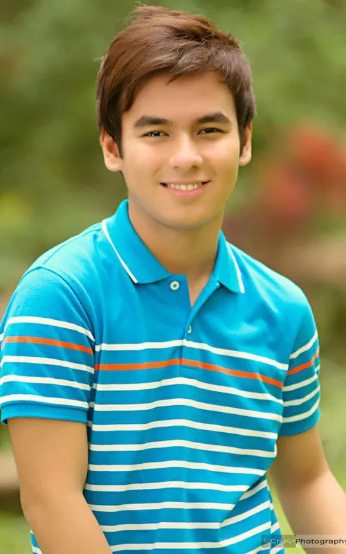 John Manalo