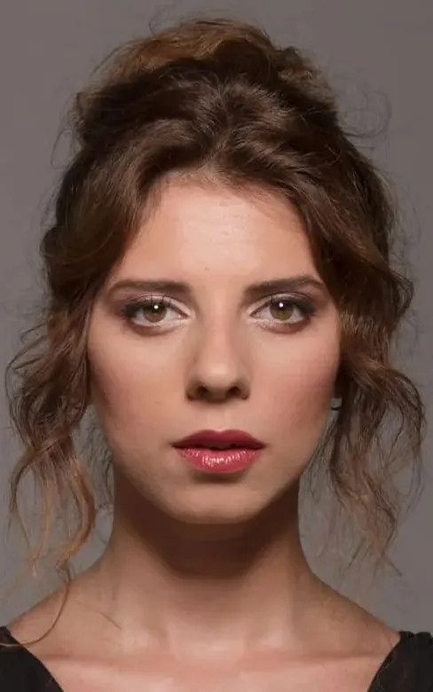 Ebru Ünlü