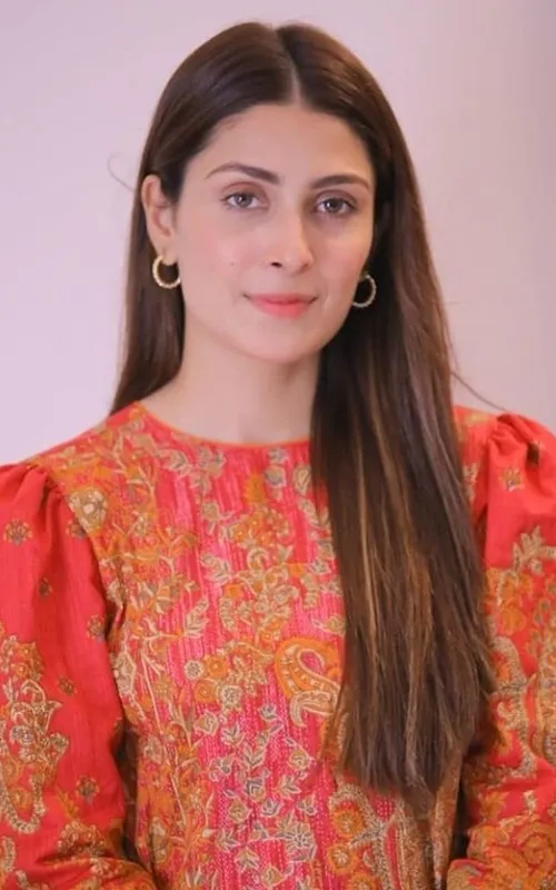 Ayeza Khan