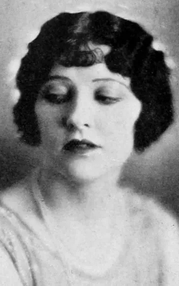 Lillian Knight